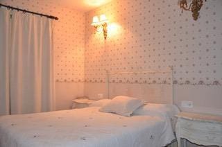 4 bedroom Finca/Country House for sale in Guadahortuna with pool garage - € 450,000 (Ref: 9696292)