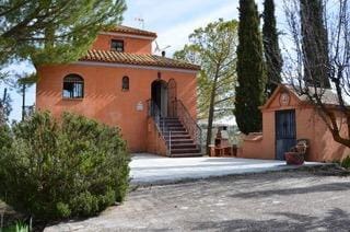 4 bedroom Finca/Country House for sale in Guadahortuna with pool garage - € 450,000 (Ref: 9696292)