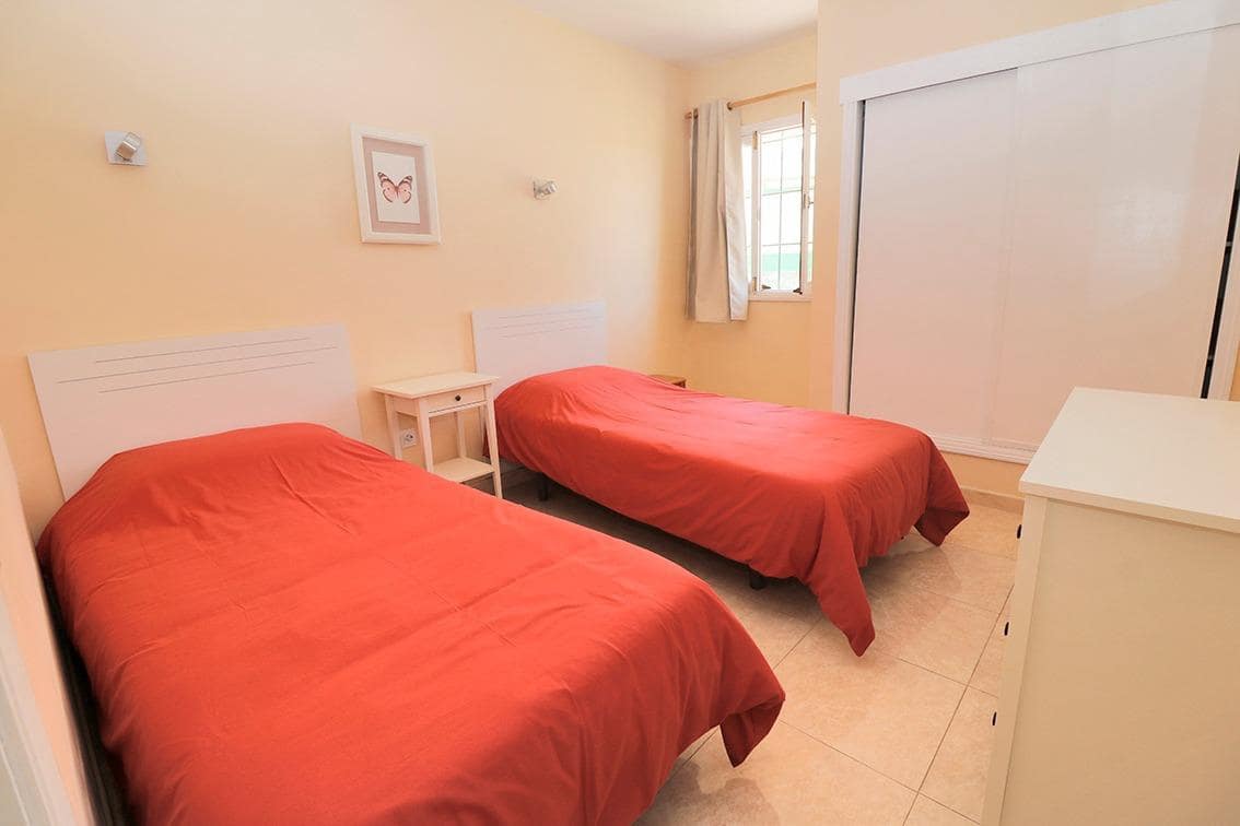 1 soverom Leilighet til leie i San Bartolome de Tirajana med svømmebasseng - € 1 000 (Ref: 9698942)