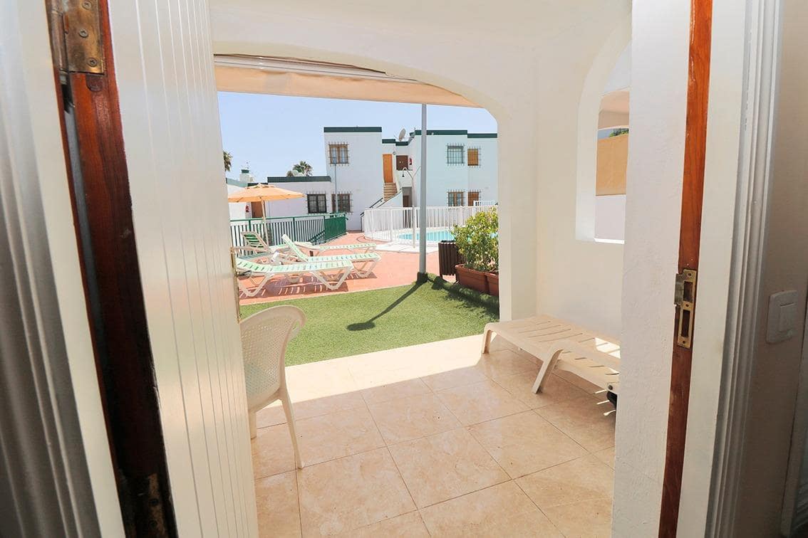 1 soverom Leilighet til leie i San Bartolome de Tirajana med svømmebasseng - € 1 000 (Ref: 9698942)