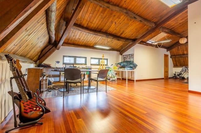 4 camera da letto Villa in vendita in Sada con garage - 649.000 € (Rif: 9715102)