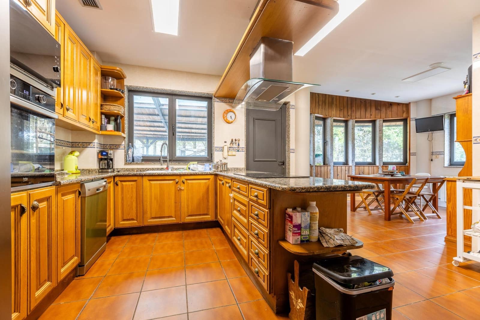 4 bedroom Villa for sale in Sada with garage - € 649,000 (Ref: 9715102)