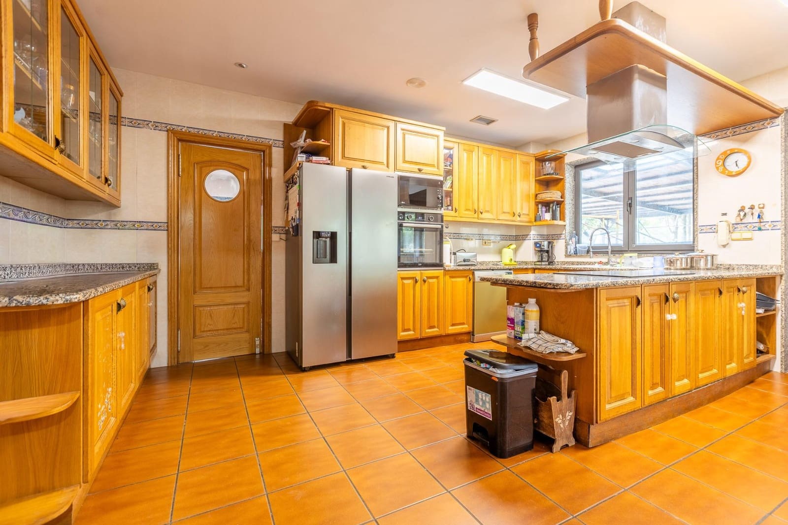 4 bedroom Villa for sale in Sada with garage - € 649,000 (Ref: 9715102)