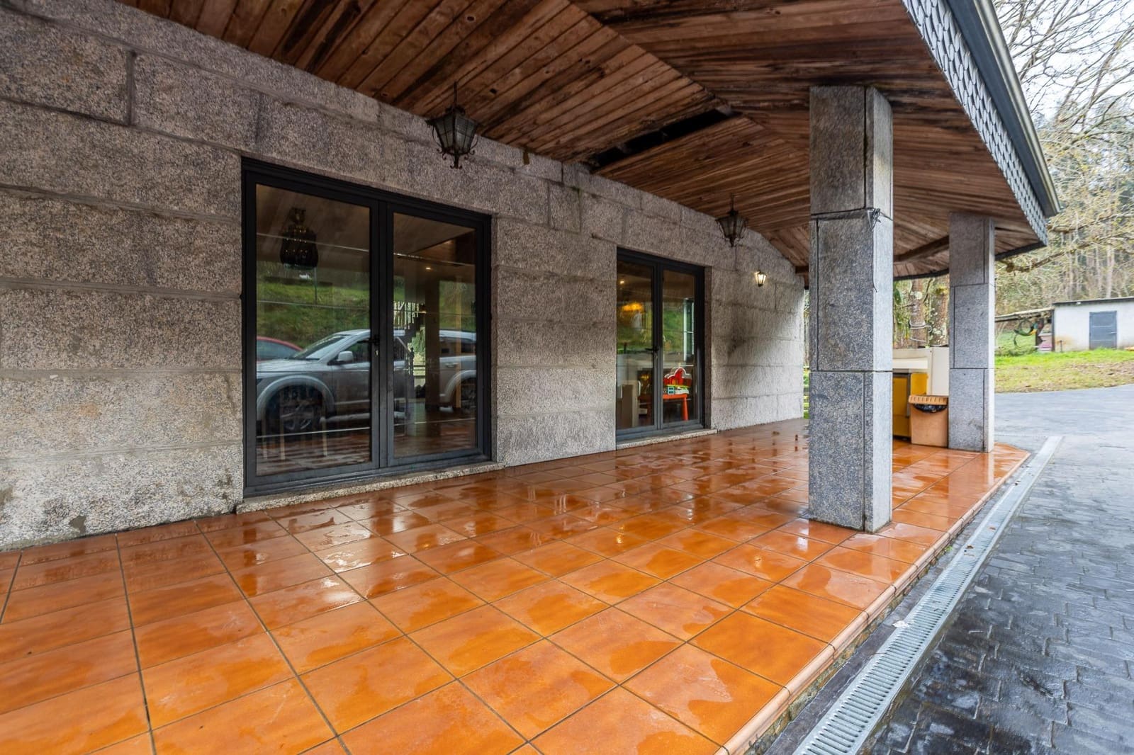 4 bedroom Villa for sale in Sada with garage - € 649,000 (Ref: 9715102)