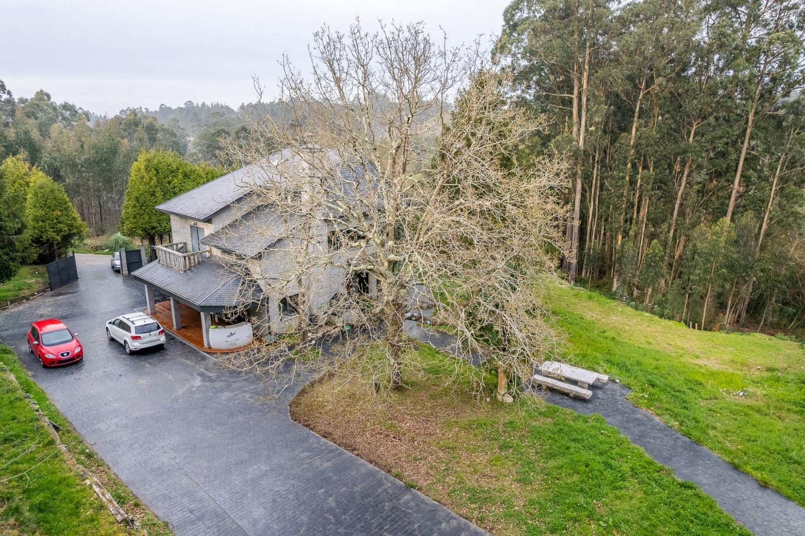 4 bedroom Villa for sale in Sada with garage - € 649,000 (Ref: 9715102)