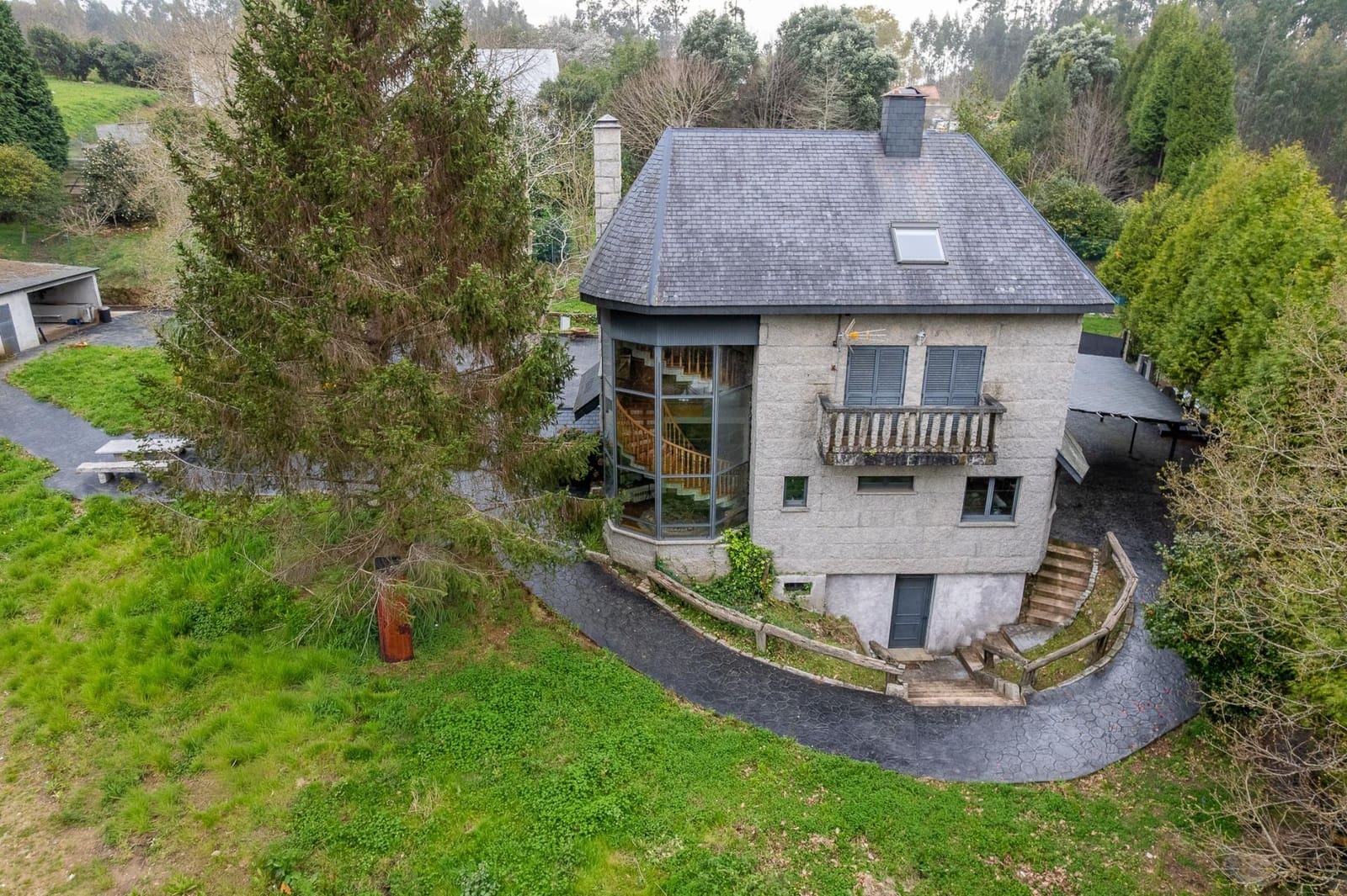 4 bedroom Villa for sale in Sada with garage - € 649,000 (Ref: 9715102)