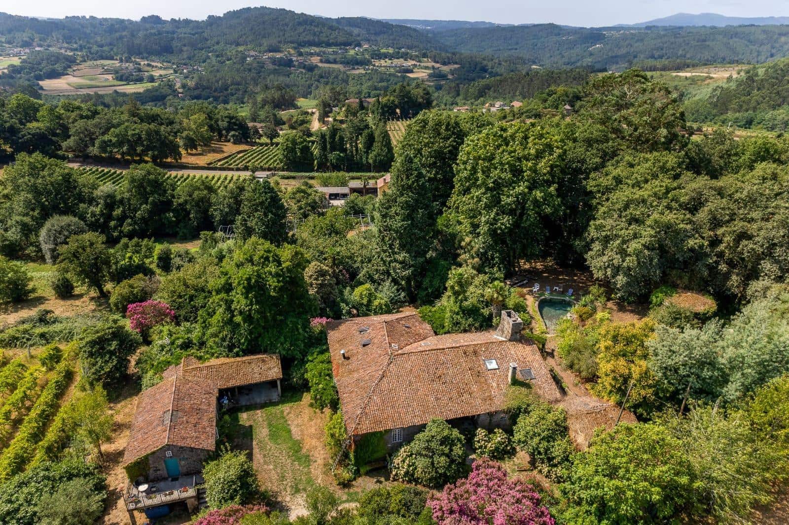 5 bedroom Villa for sale in Vedra with garage - € 1,000,000 (Ref: 9715103)