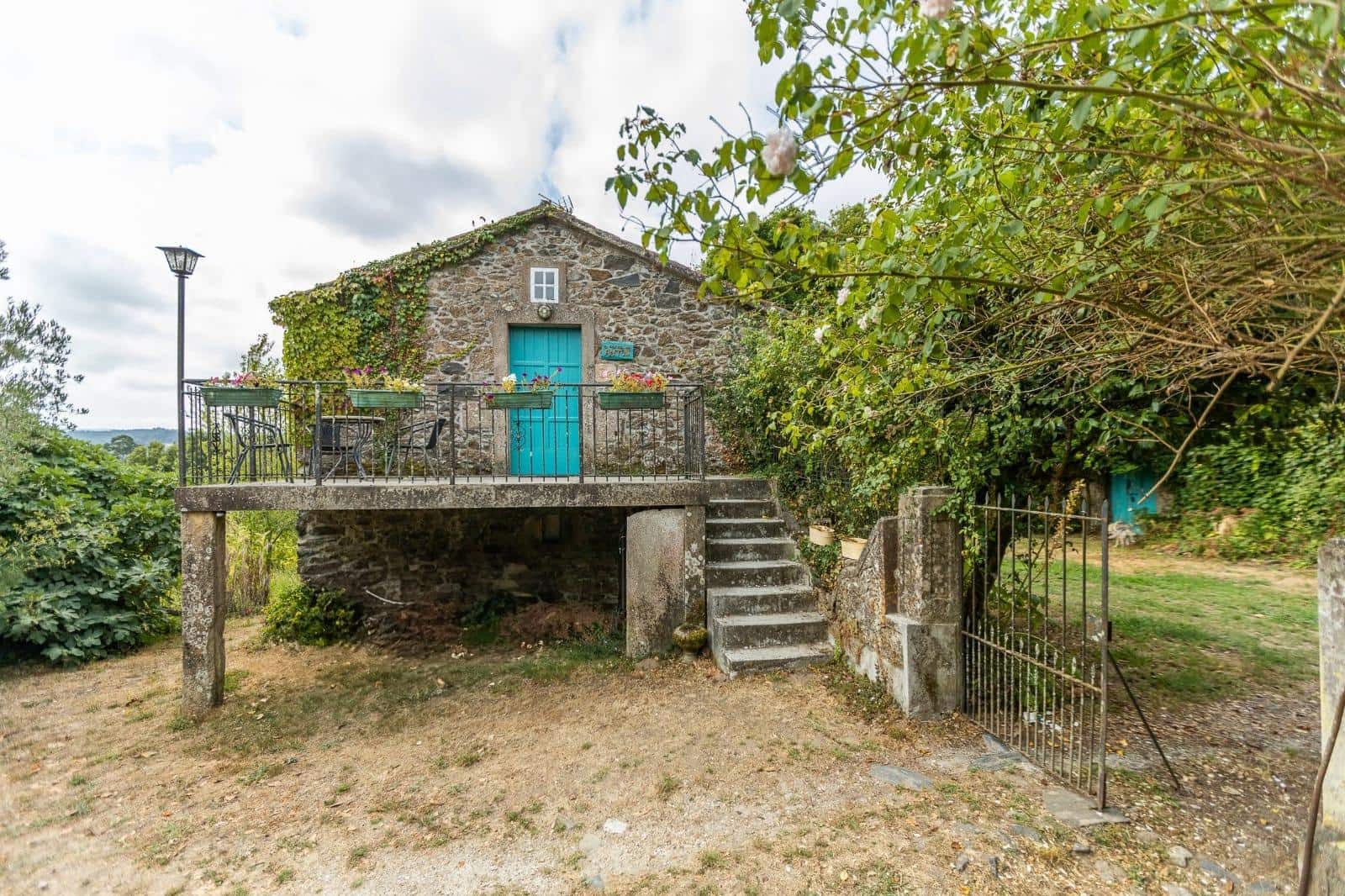 5 bedroom Villa for sale in Vedra with garage - € 1,000,000 (Ref: 9715103)