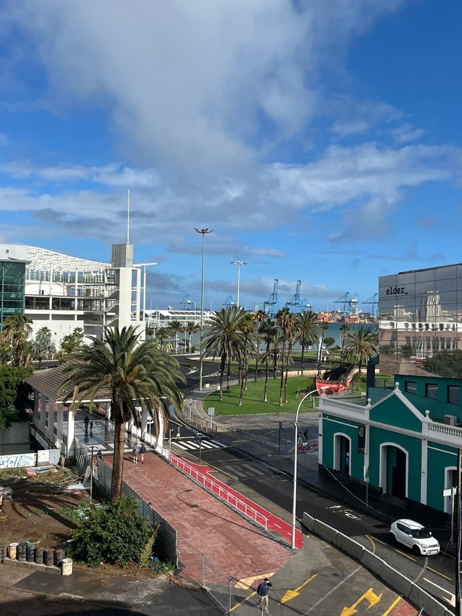 Studio for rent in Las Palmas de Gran Canaria - € 1,100 (Ref: 9720180)