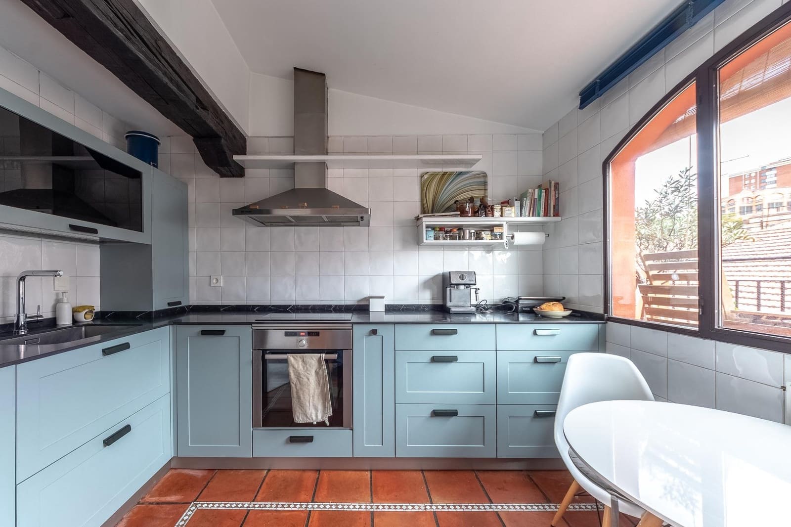 2 bedroom Penthouse for sale in Bilbao - € 595,000 (Ref: 9720182)