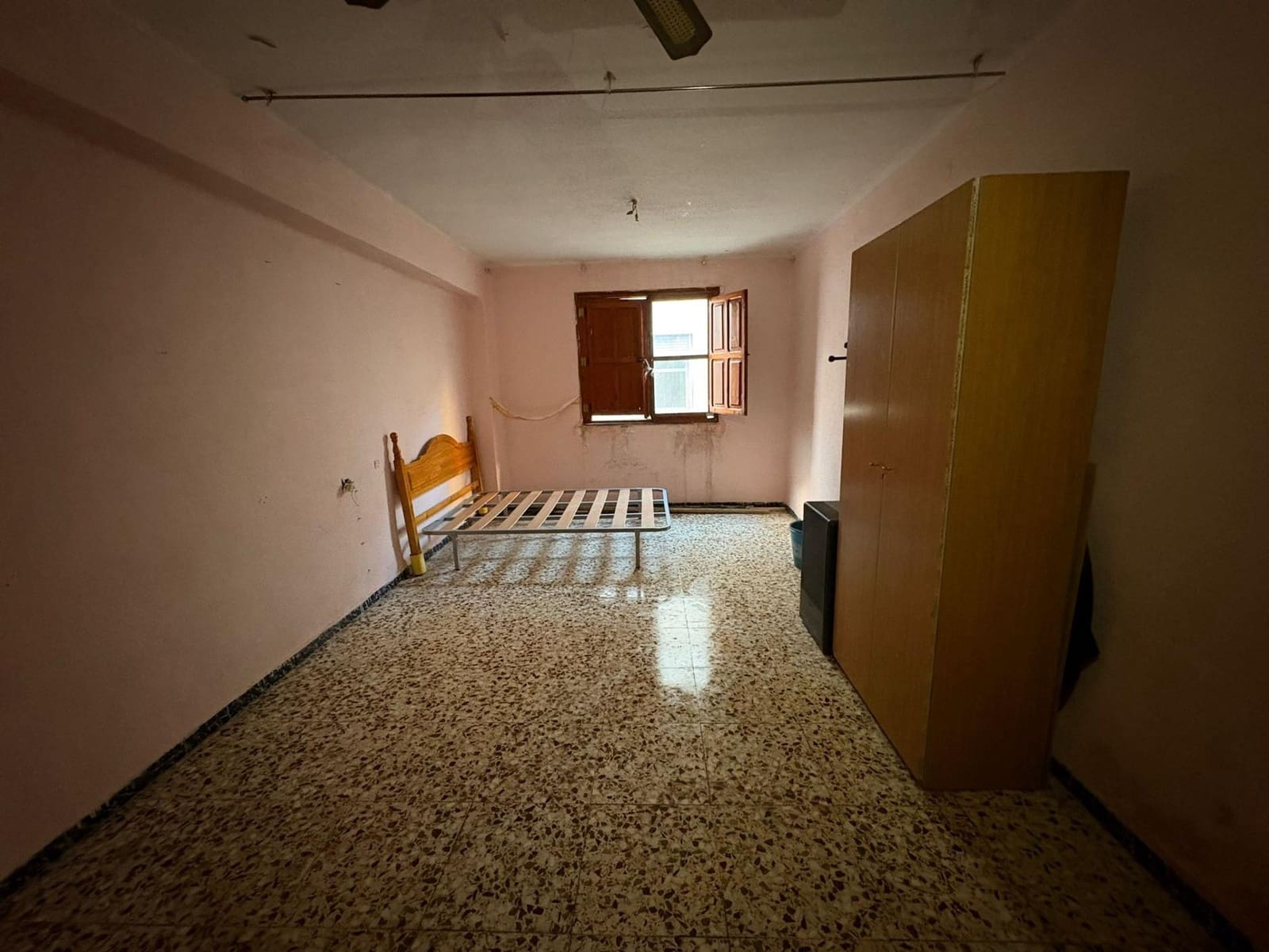 Piso de 3 habitaciones en Alcantarilla en venta - 87.500 € (Ref: 9720183)