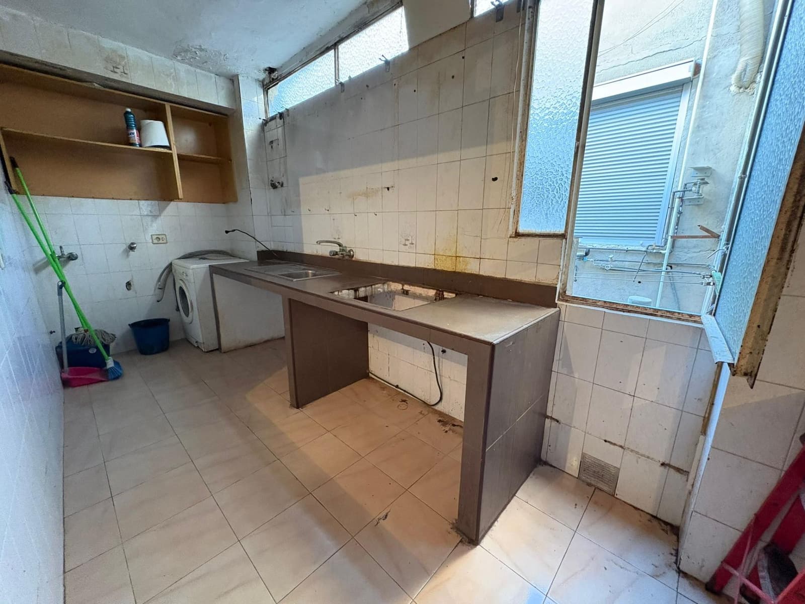 Piso de 3 habitaciones en Alcantarilla en venta - 87.500 € (Ref: 9720183)