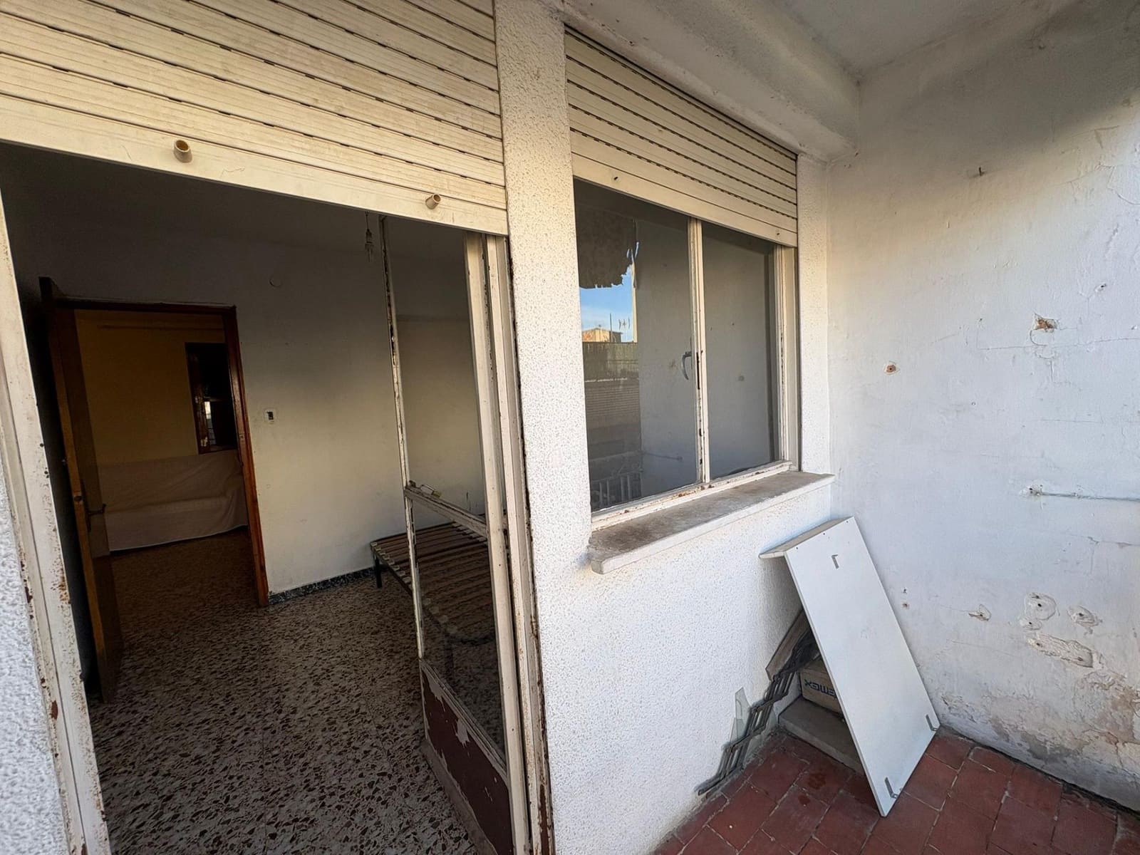 Piso de 3 habitaciones en Alcantarilla en venta - 87.500 € (Ref: 9720183)