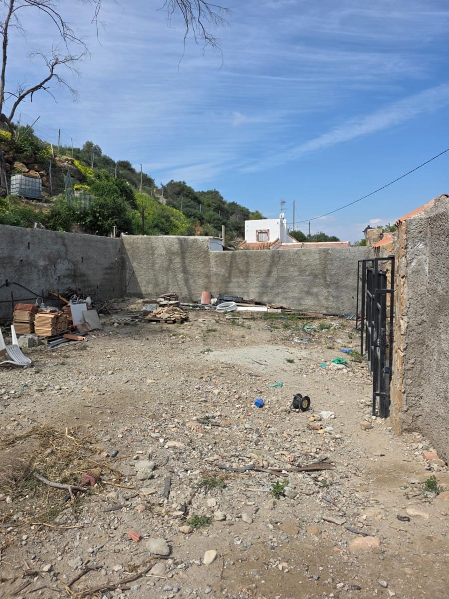 3 bedroom Finca/Country House for sale in Cuevas del Almanzora with garage - € 138,500 (Ref: 9720184)