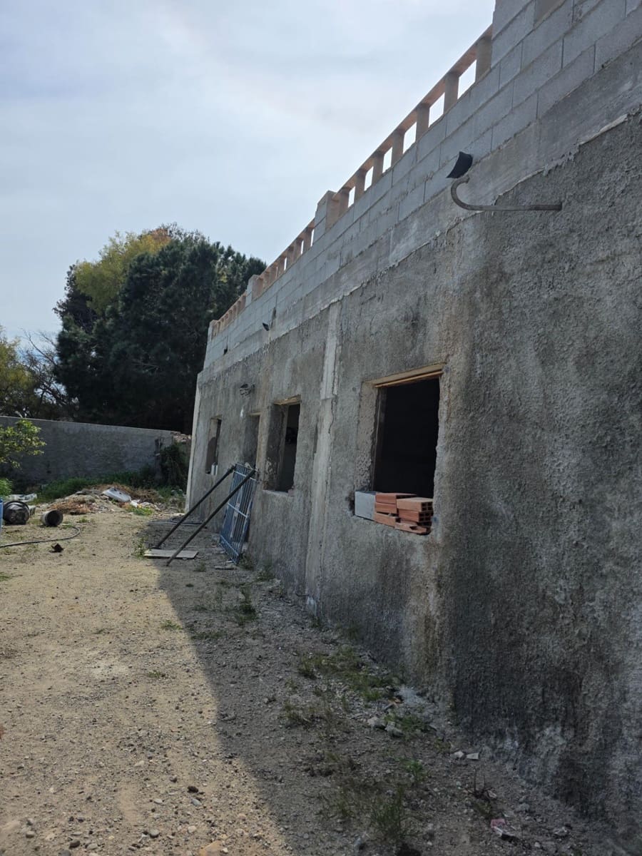 3 bedroom Finca/Country House for sale in Cuevas del Almanzora with garage - € 138,500 (Ref: 9720184)