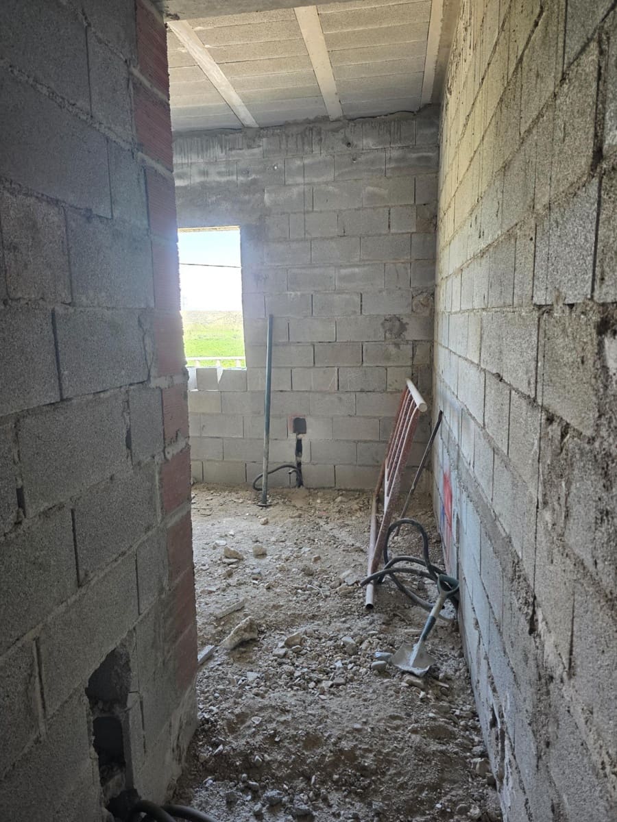 3 bedroom Finca/Country House for sale in Cuevas del Almanzora with garage - € 138,500 (Ref: 9720184)