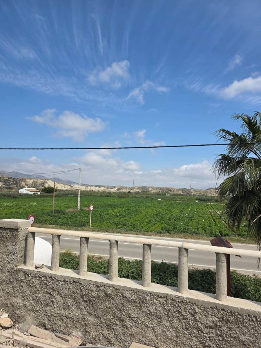 3 bedroom Finca/Country House for sale in Cuevas del Almanzora with garage - € 138,500 (Ref: 9720184)