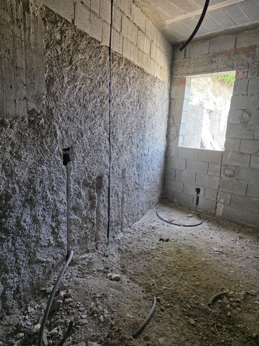 3 bedroom Finca/Country House for sale in Cuevas del Almanzora with garage - € 138,500 (Ref: 9720184)