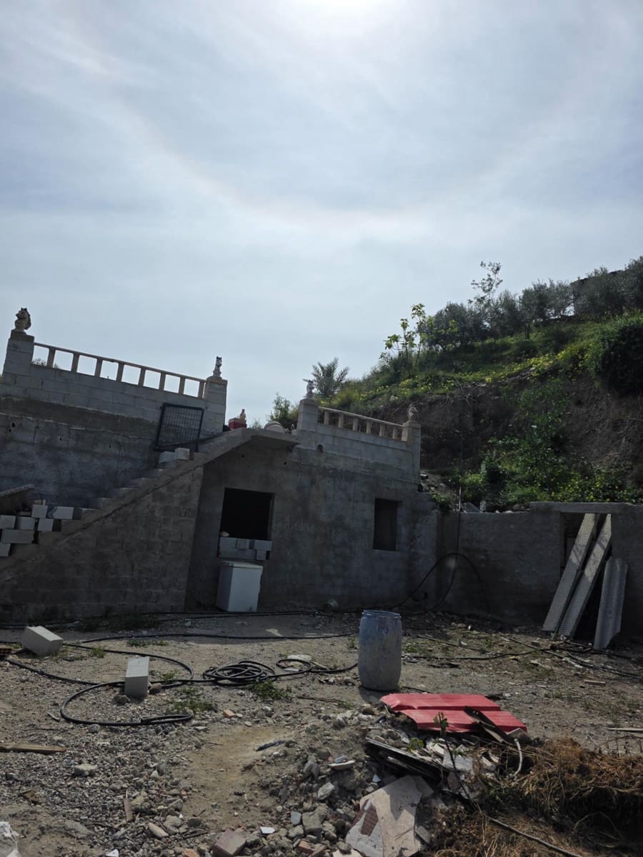 3 bedroom Finca/Country House for sale in Cuevas del Almanzora with garage - € 138,500 (Ref: 9720184)