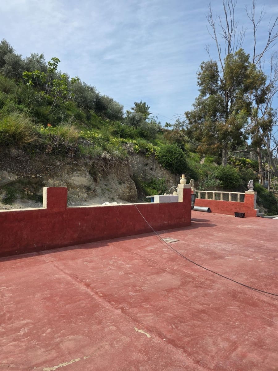 3 bedroom Finca/Country House for sale in Cuevas del Almanzora with garage - € 138,500 (Ref: 9720184)