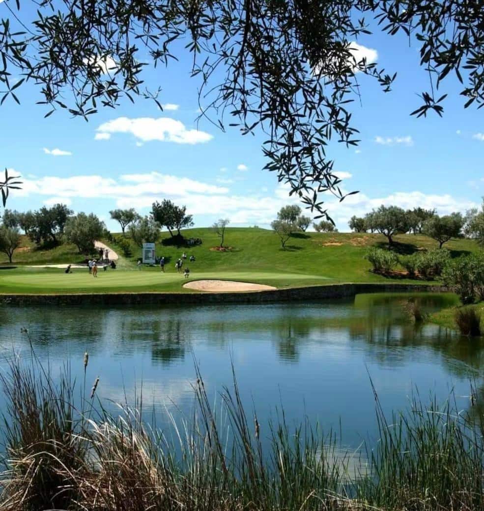 2 bedroom Flat for sale in Sant Jordi with pool - € 82,000 (Ref: 9720185)