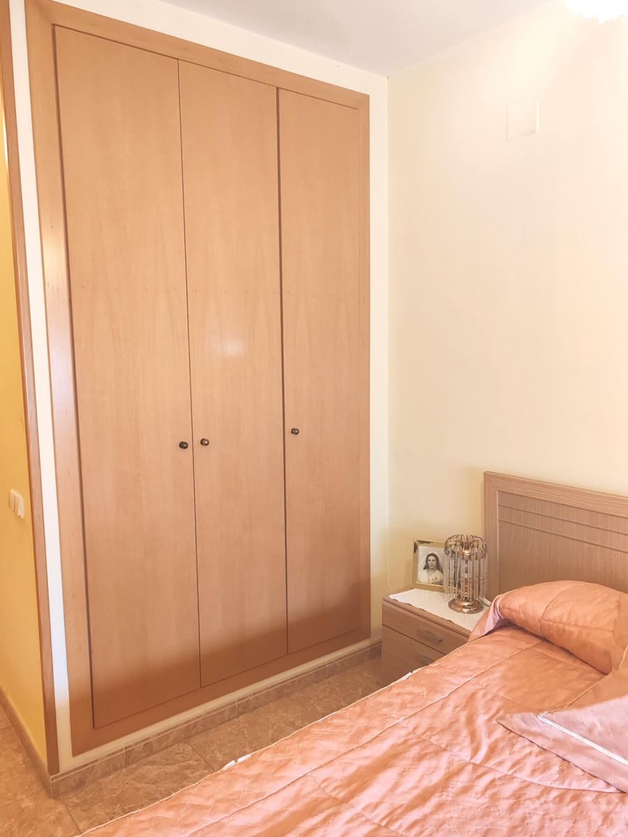 3 bedroom Flat for sale in Reus with garage - € 200,000 (Ref: 9720187)