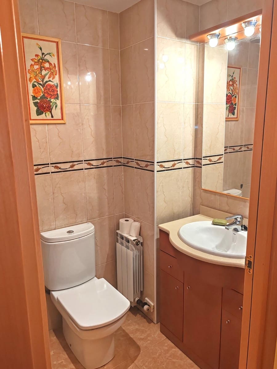 3 bedroom Flat for sale in Reus with garage - € 200,000 (Ref: 9720187)