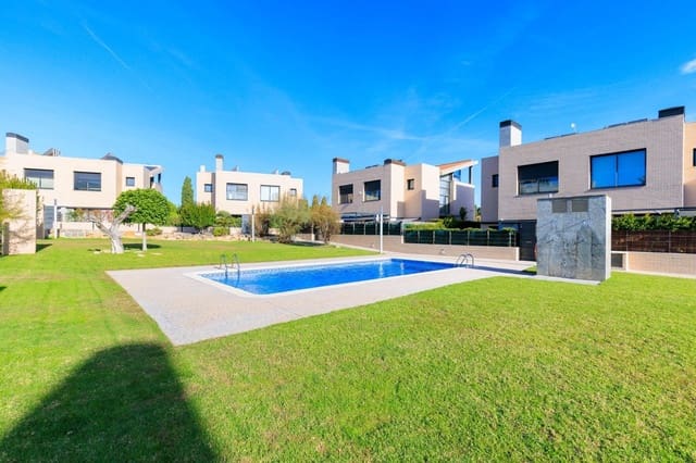 5 camera da letto Villetta a Schiera in vendita in Cambrils con piscina garage - 835.000 € (Rif: 9732404)