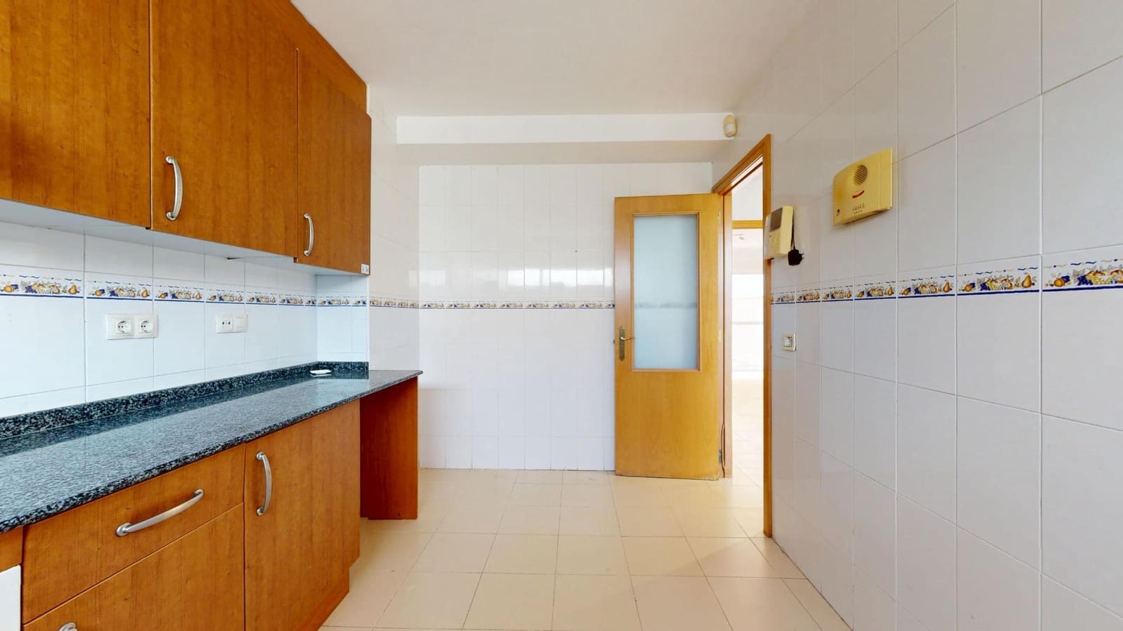 3 soveværelse Rækkehus til salg i Las Palmas de Gran Canaria med garage - € 280.000 (Ref: 9748173)