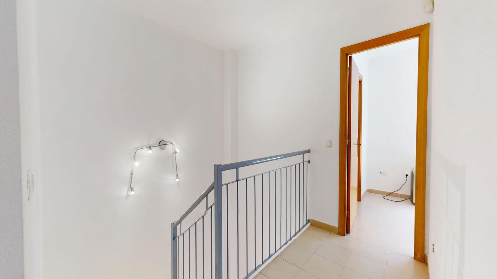 3 soveværelse Rækkehus til salg i Las Palmas de Gran Canaria med garage - € 280.000 (Ref: 9748173)