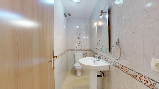 3 soveværelse Rækkehus til salg i Tamaraceite, Las Palmas de Gran Canaria med garage - € 280.000 (Ref: 9748173)