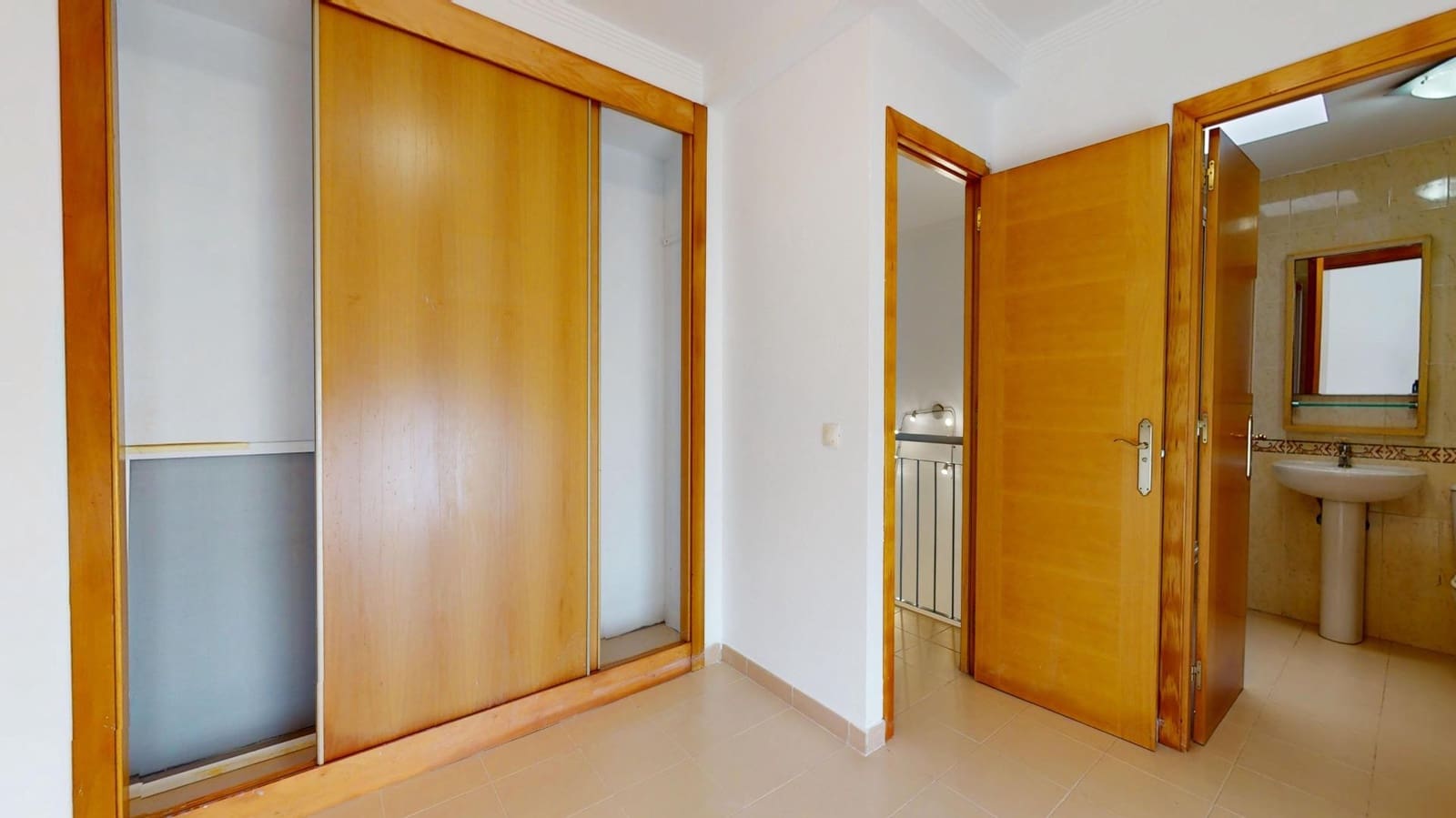 3 soveværelse Rækkehus til salg i Las Palmas de Gran Canaria med garage - € 280.000 (Ref: 9748173)