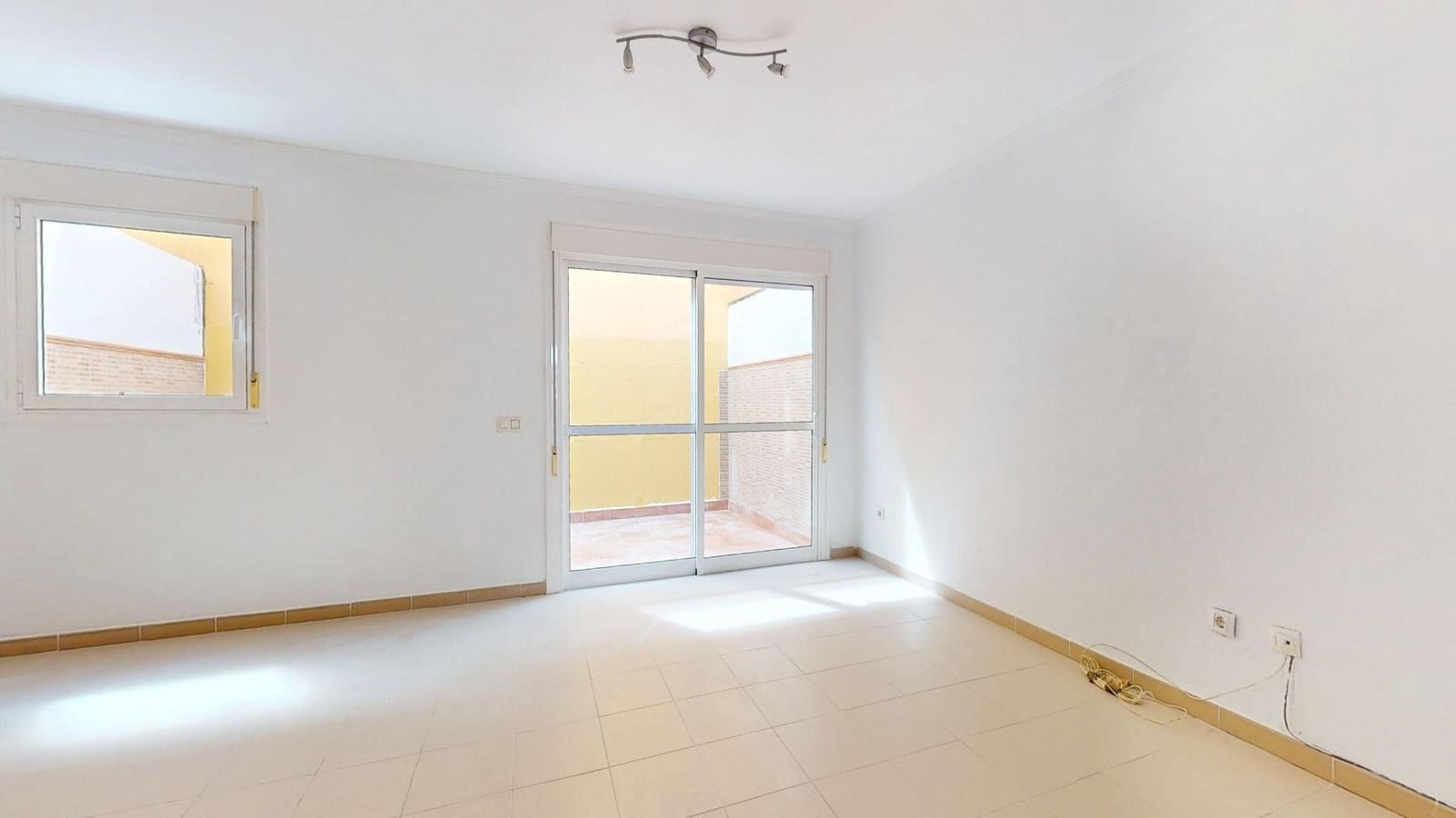 3 soveværelse Rækkehus til salg i Las Palmas de Gran Canaria med garage - € 280.000 (Ref: 9748173)