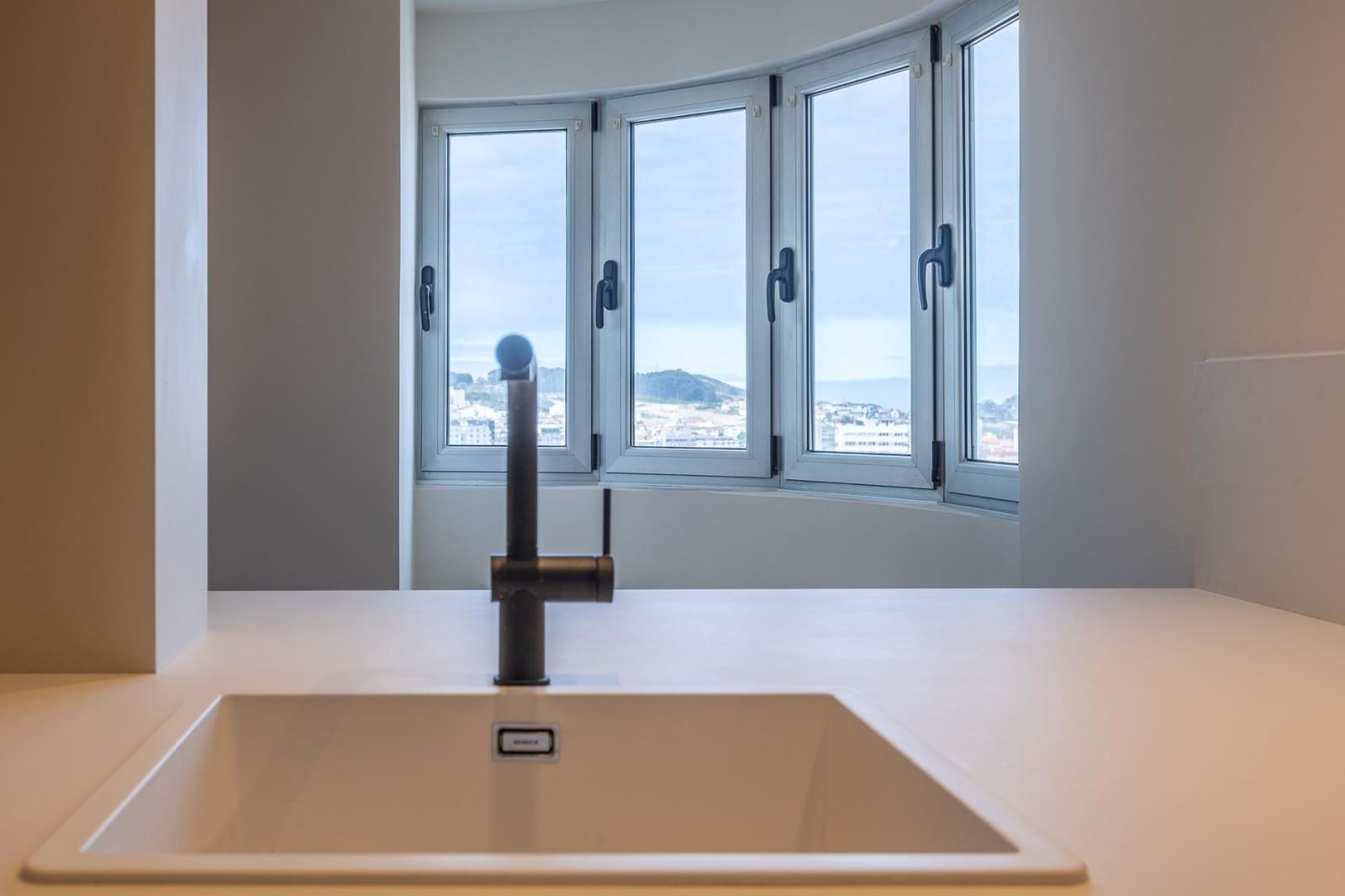 3 soveværelse Lejlighed til salg i A Coruna by med garage - € 1.100.000 (Ref: 9748174)