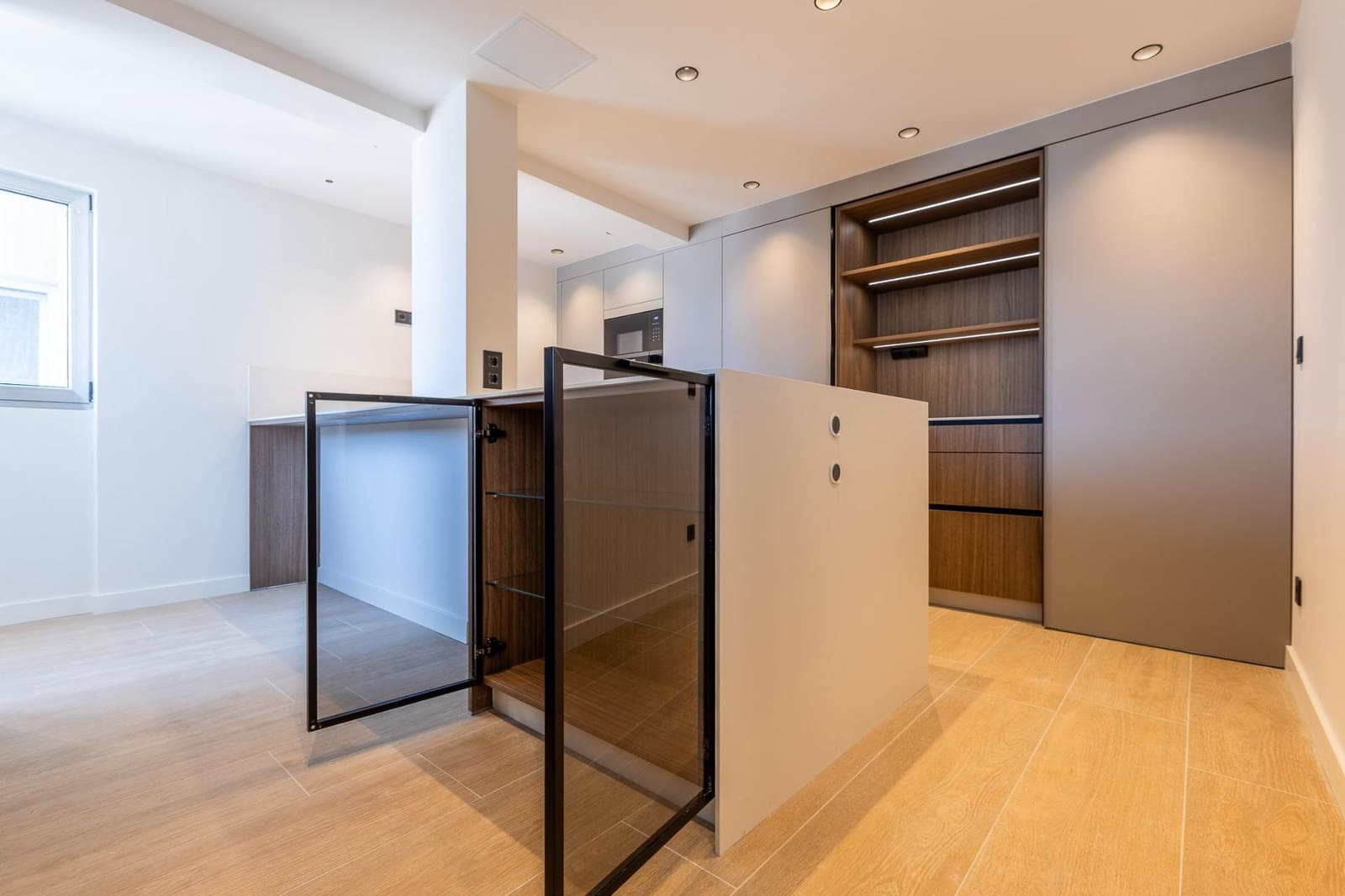 3 soveværelse Lejlighed til salg i A Coruna by med garage - € 1.100.000 (Ref: 9748174)