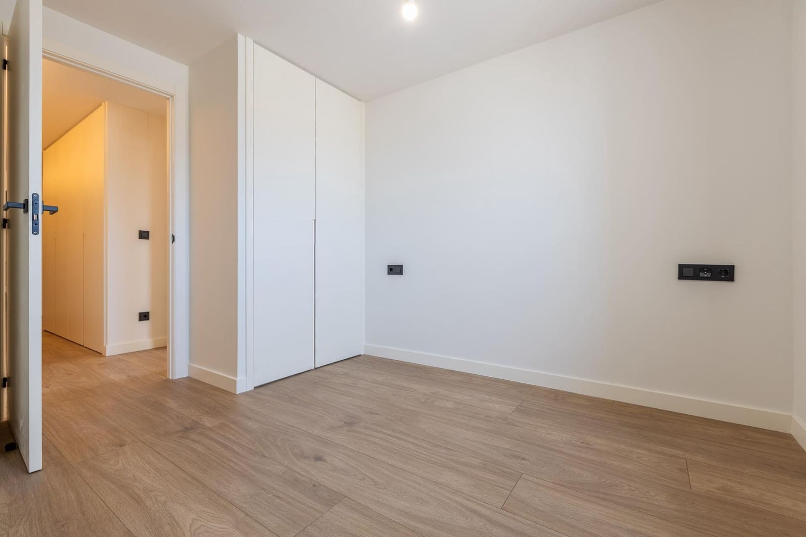 3 soveværelse Lejlighed til salg i A Coruna by med garage - € 1.100.000 (Ref: 9748174)