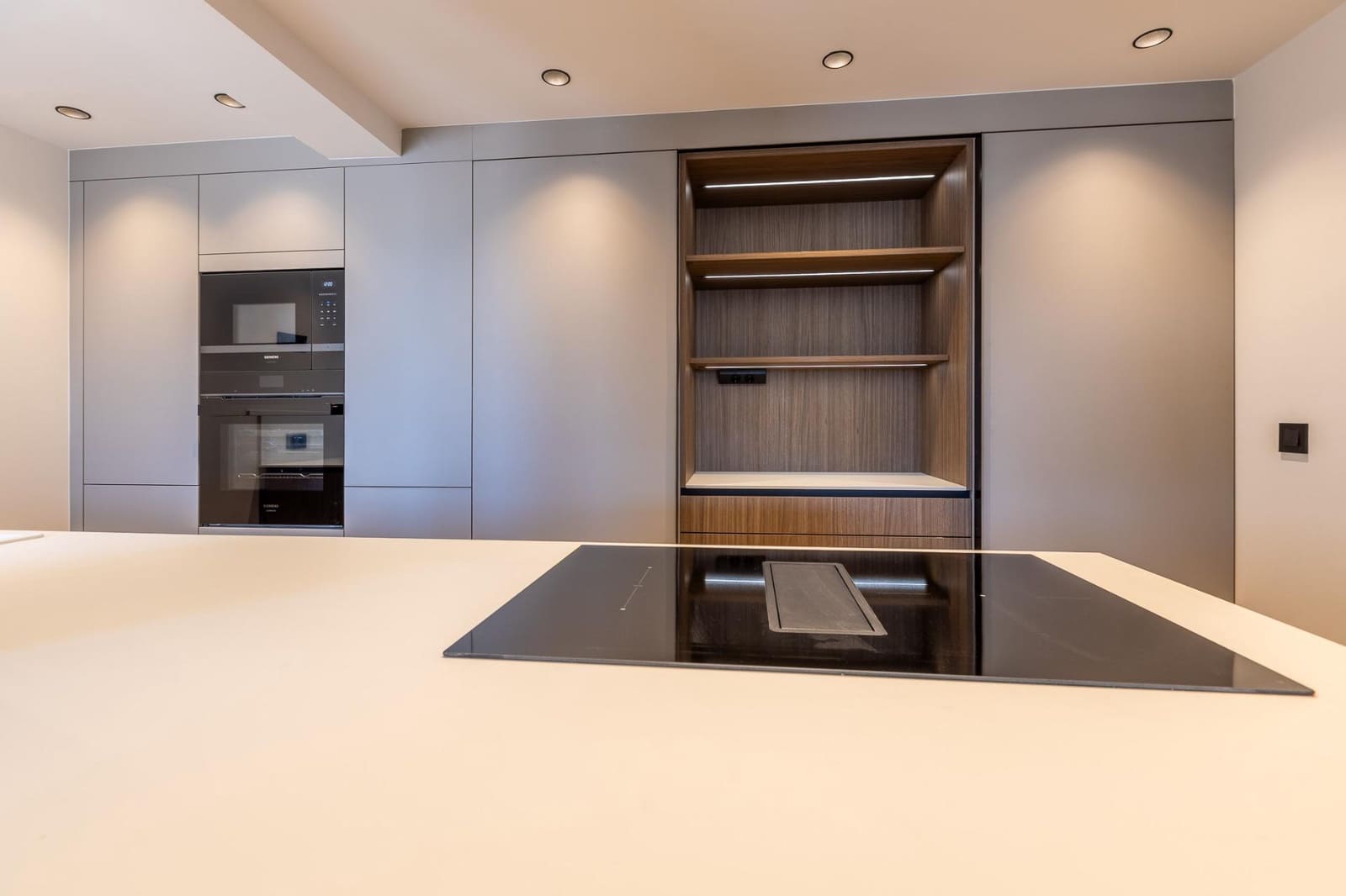 3 soveværelse Lejlighed til salg i A Coruna by med garage - € 1.100.000 (Ref: 9748174)