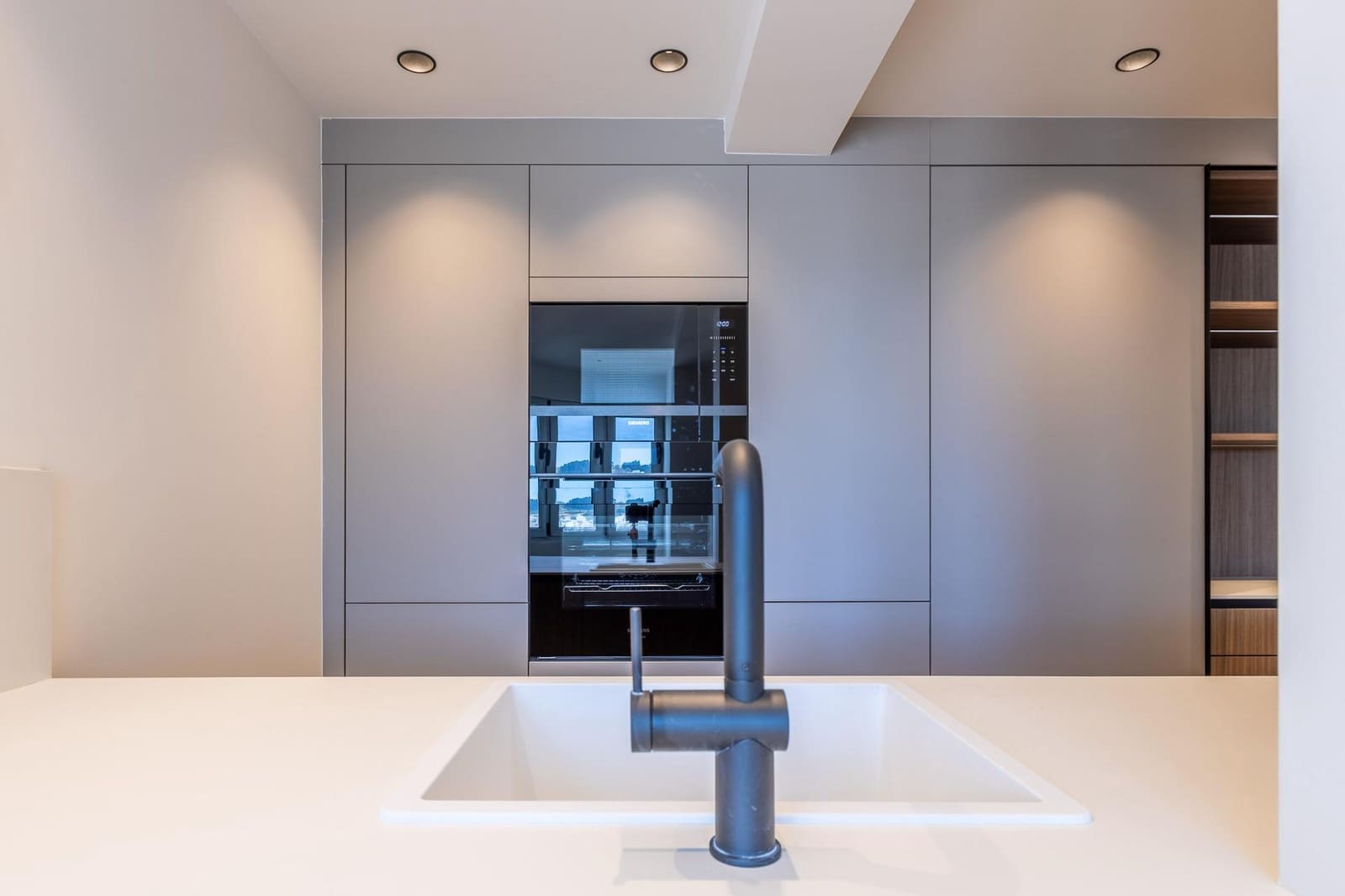 3 soveværelse Lejlighed til salg i A Coruna by med garage - € 1.100.000 (Ref: 9748174)