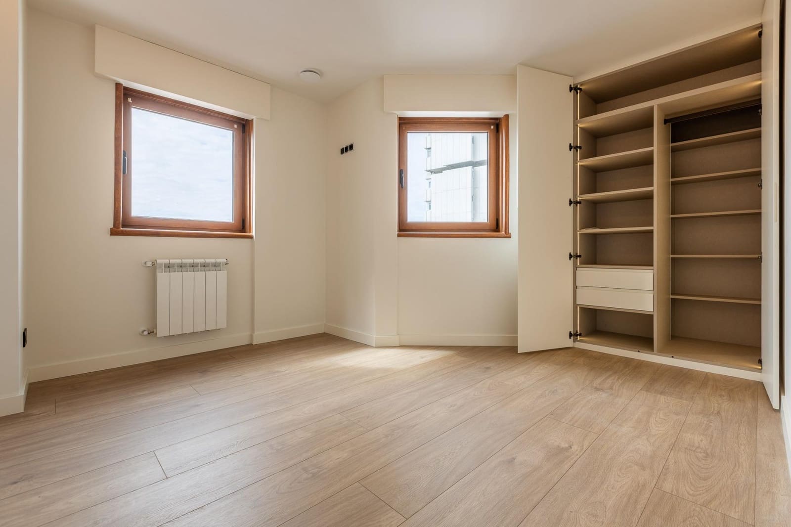 3 soveværelse Lejlighed til salg i A Coruna by med garage - € 1.100.000 (Ref: 9748174)