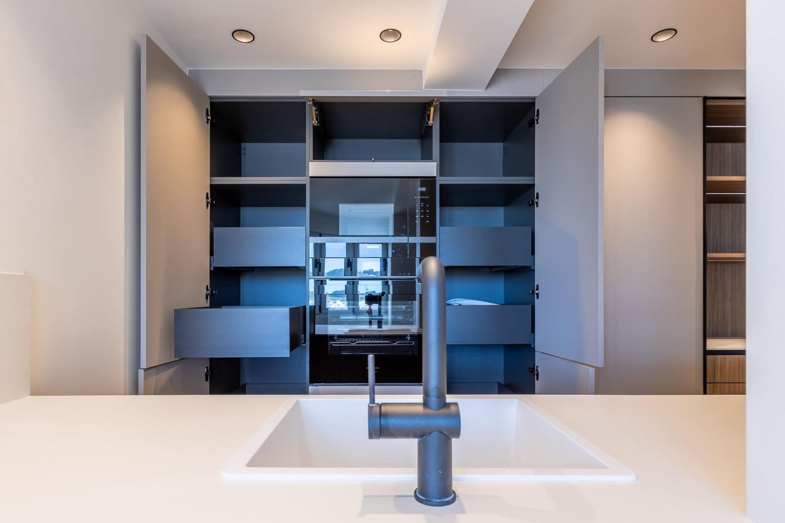 3 soveværelse Lejlighed til salg i A Coruna by med garage - € 1.100.000 (Ref: 9748174)