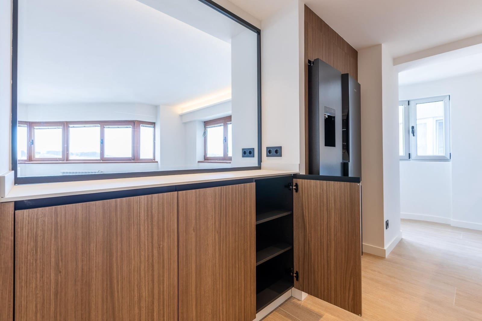 3 soveværelse Lejlighed til salg i A Coruna by med garage - € 1.100.000 (Ref: 9748174)