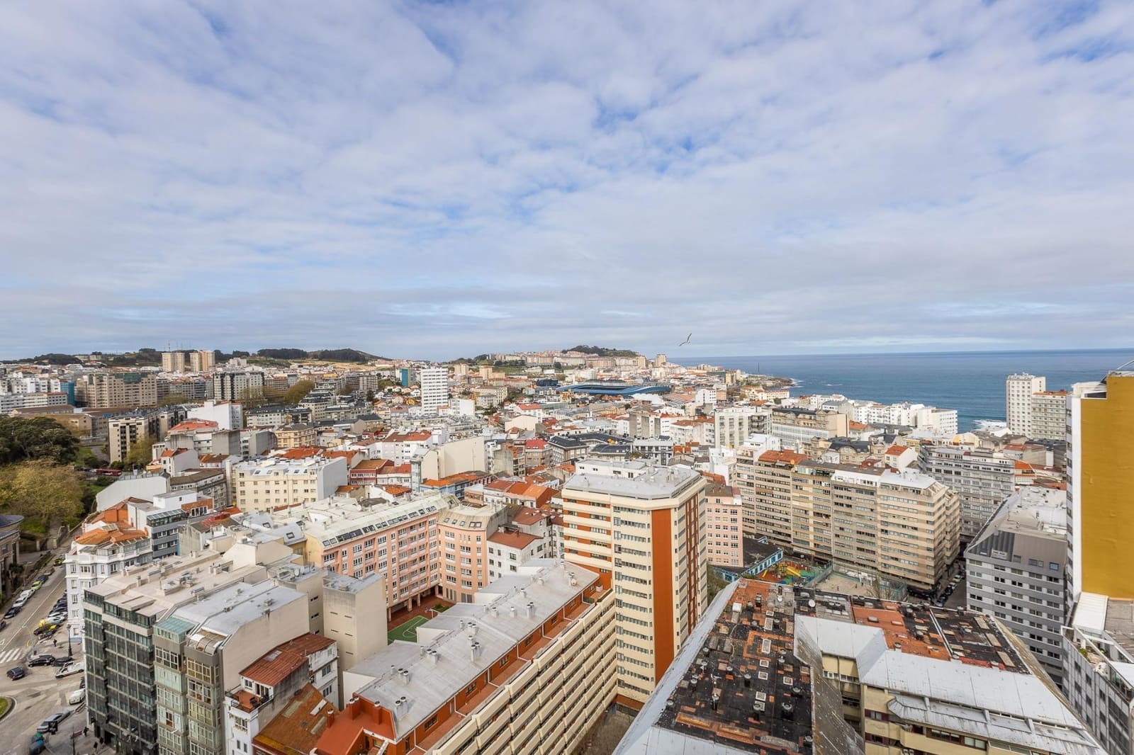 3 soveværelse Lejlighed til salg i A Coruna by med garage - € 1.100.000 (Ref: 9748174)