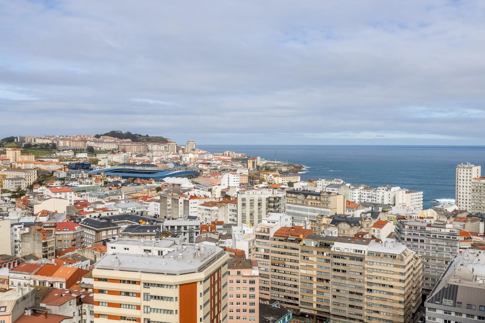 3 soveværelse Lejlighed til salg i A Coruna by med garage - € 1.100.000 (Ref: 9748174)