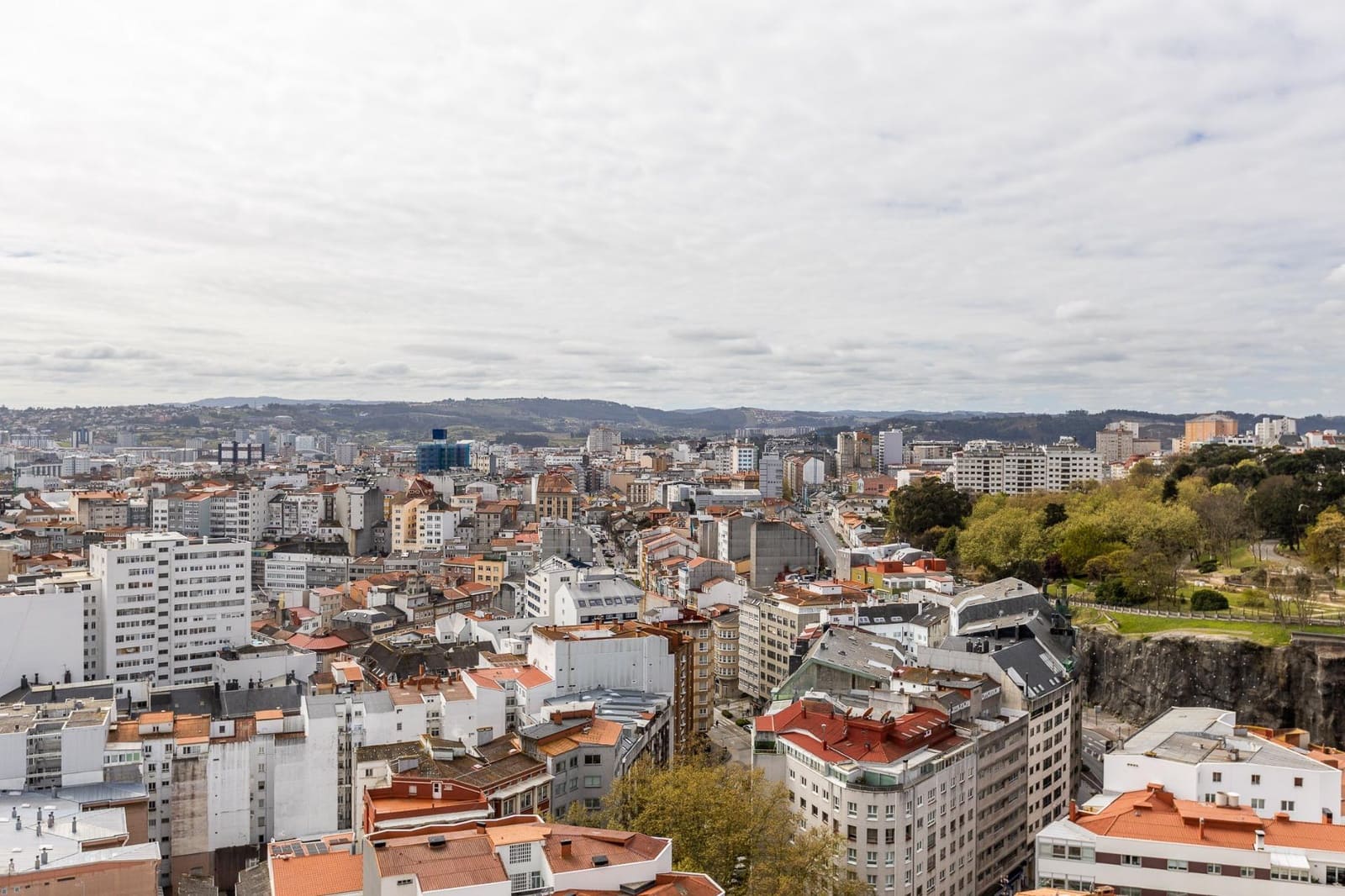 3 soveværelse Lejlighed til salg i A Coruna by med garage - € 1.100.000 (Ref: 9748174)