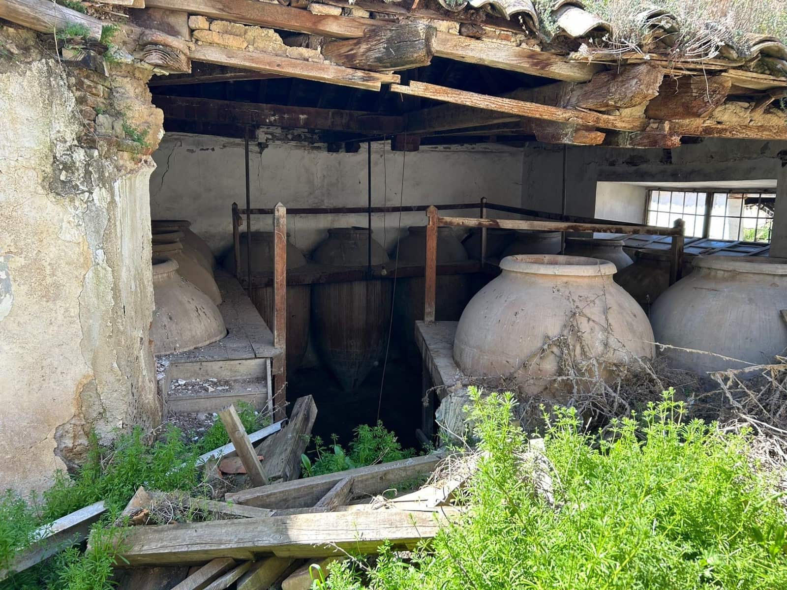 Finka/Dom wiejski na sprzedaż w Polan - 550 000 € (Ref: 9748175)