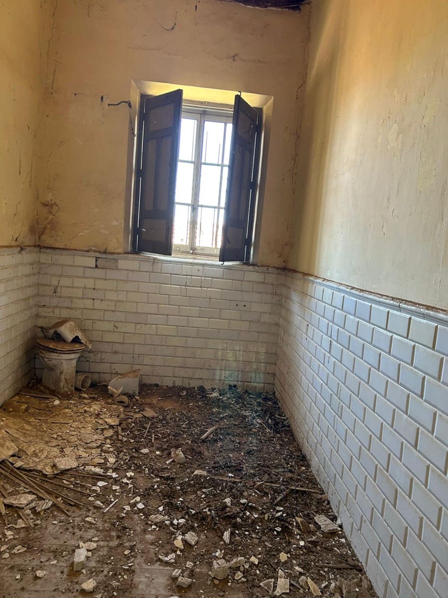 Finka/Dom wiejski na sprzedaż w Polan - 550 000 € (Ref: 9748175)