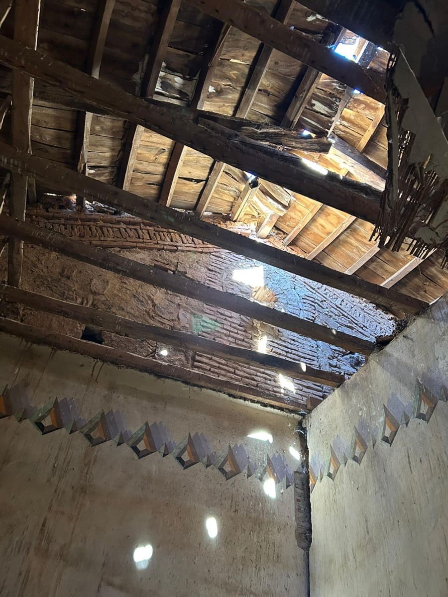 Finka/Dom wiejski na sprzedaż w Polan - 550 000 € (Ref: 9748175)