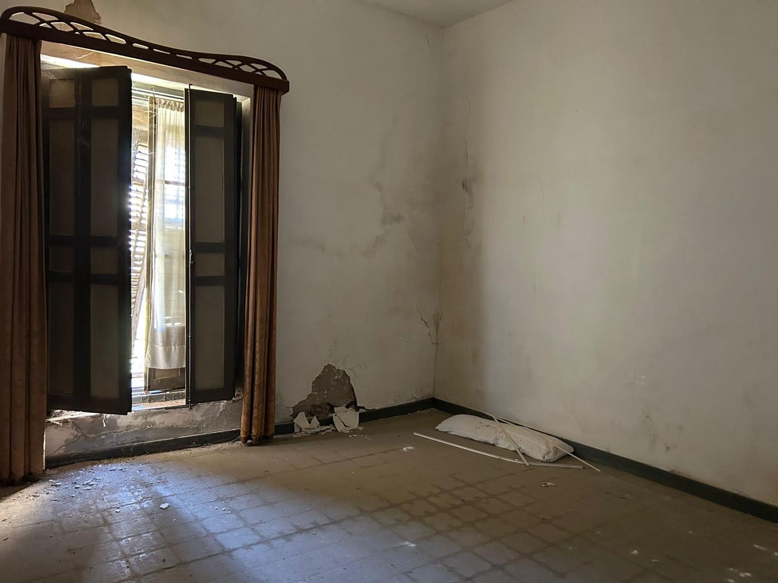 Finka/Dom wiejski na sprzedaż w Polan - 550 000 € (Ref: 9748175)