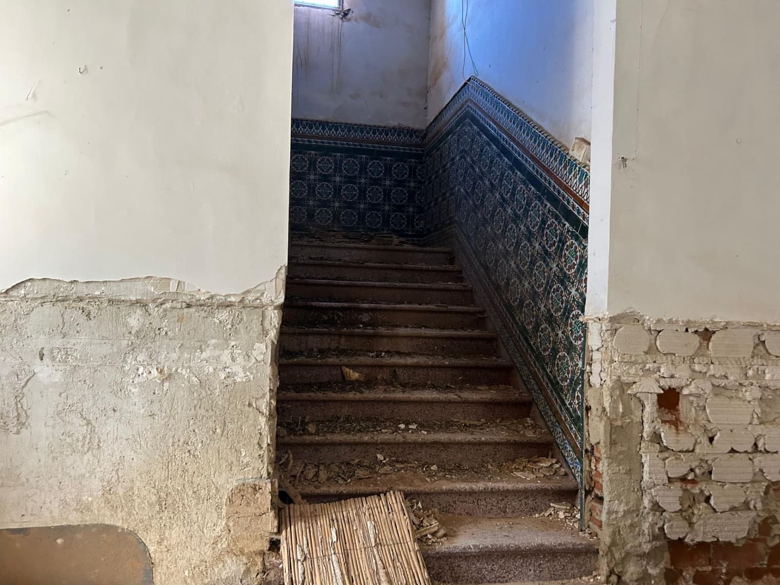 Finka/Dom wiejski na sprzedaż w Polan - 550 000 € (Ref: 9748175)