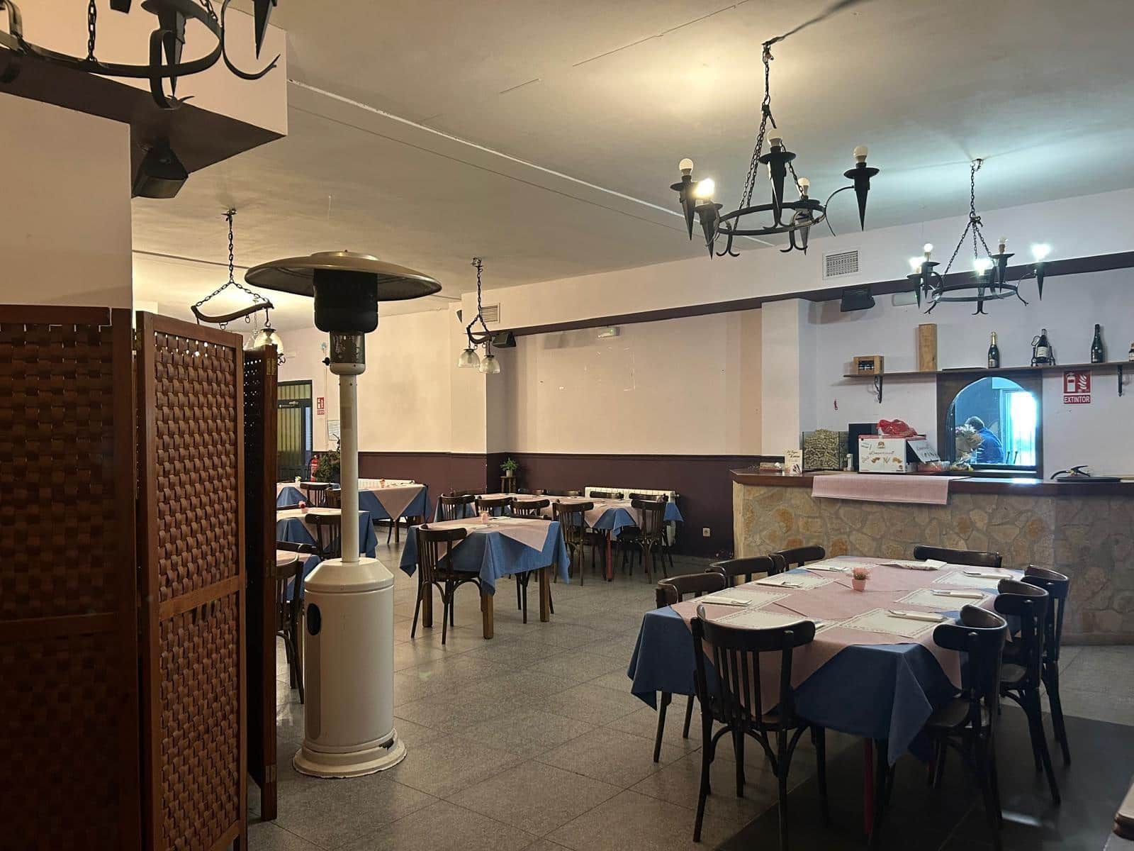 Restaurant/Bar for sale in Trijueque with garage - € 495,000 (Ref: 9748177)